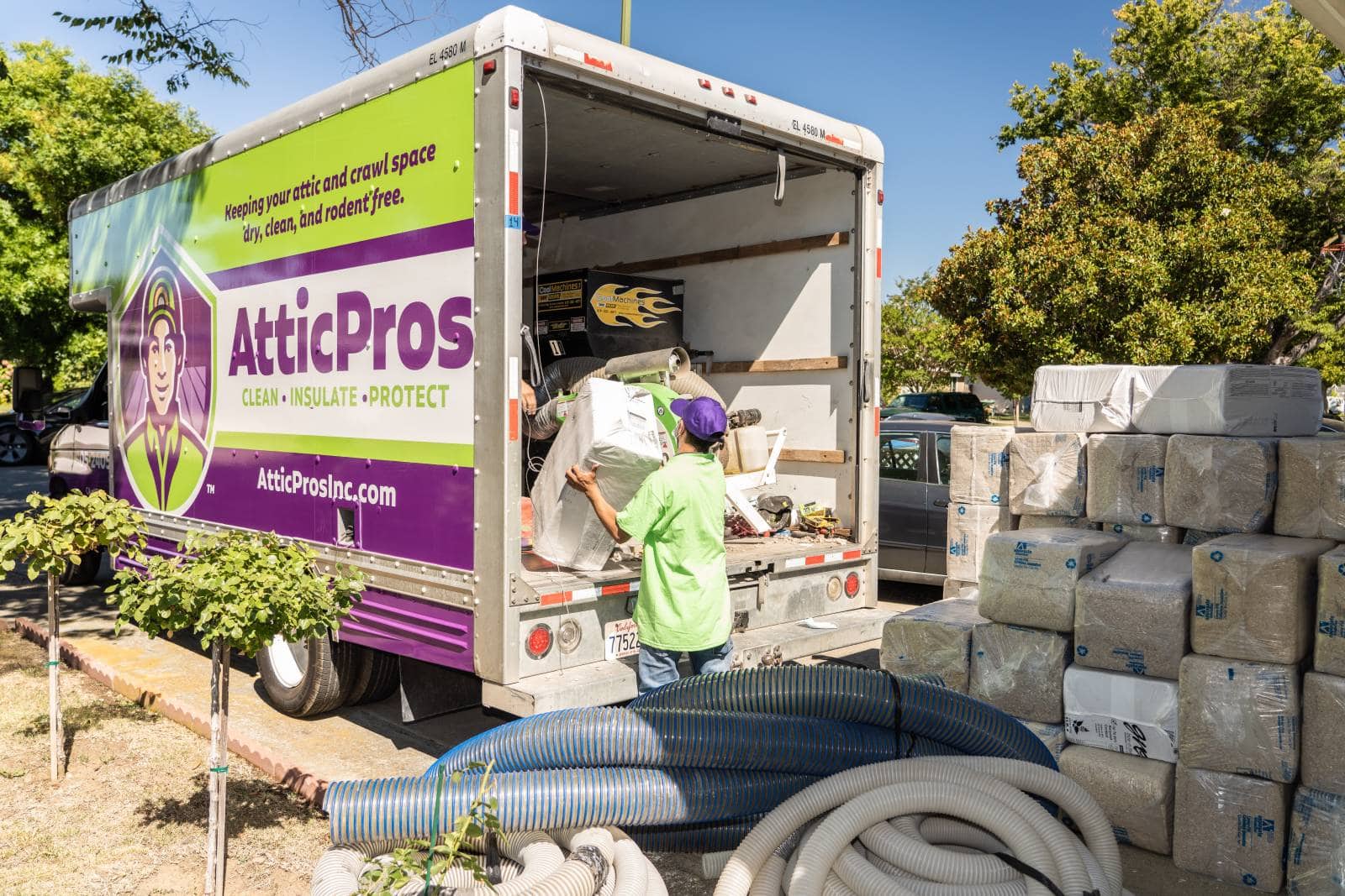 Dead Animal Removal Attic Pros   Attic Pros Cleaning Team Working Onsite 8 Min 